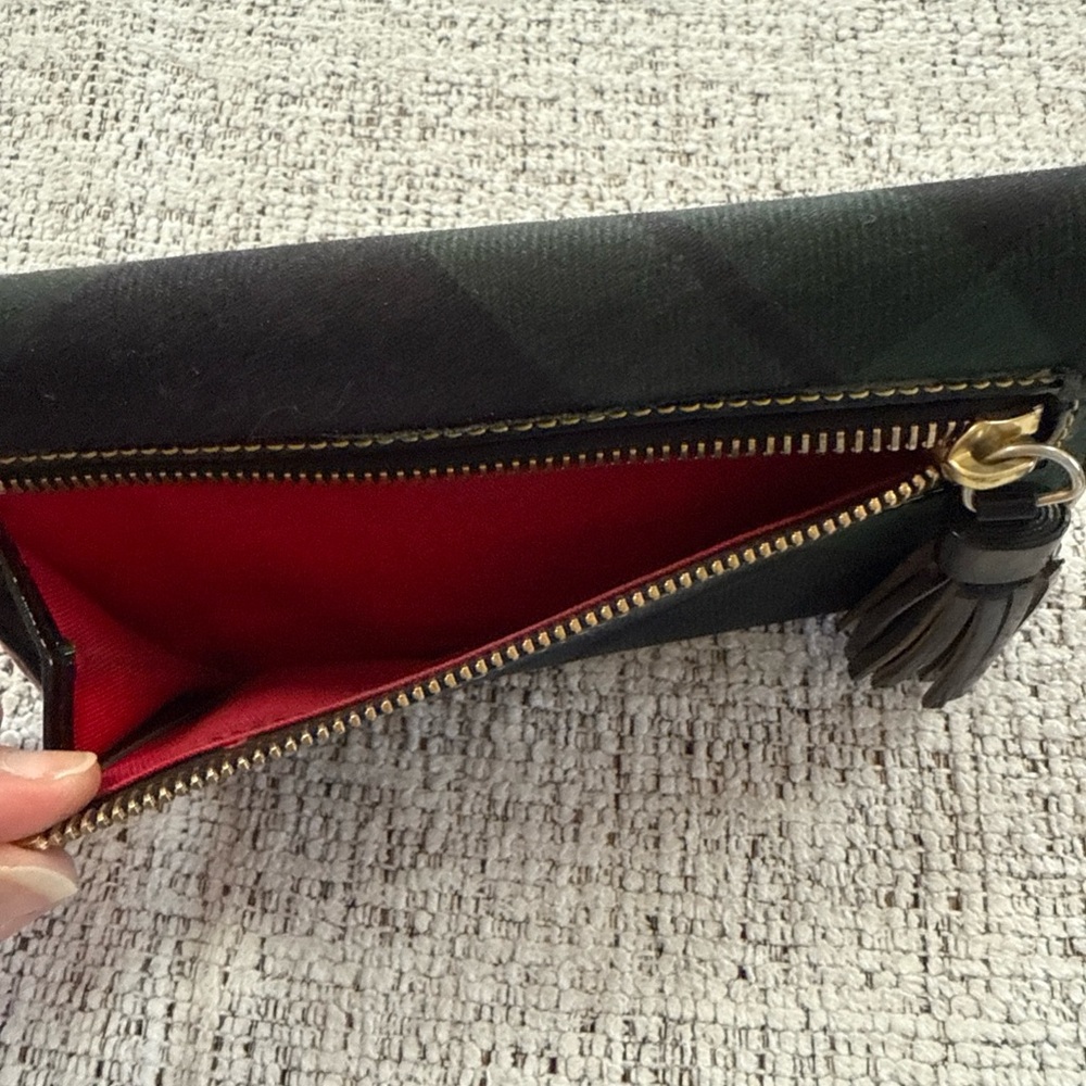 Dooney & Bourke Black and Green Plaid Wallet Tassel Zip - Picture 5 of 13